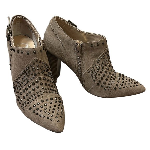 Kaari Blue Tan Studded Kristen Suede Heel Booties size 8 - Picture 13 of 15